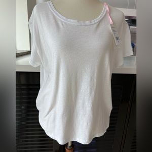 Vineyard, vines, women’s white, surf tee size medium